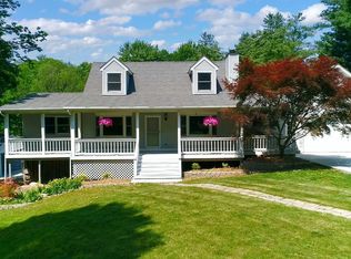 5578 Rochester Rd, Dryden, MI 48428