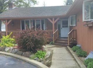 4401 Bay View Dr, Crystal Lake, IL 60014