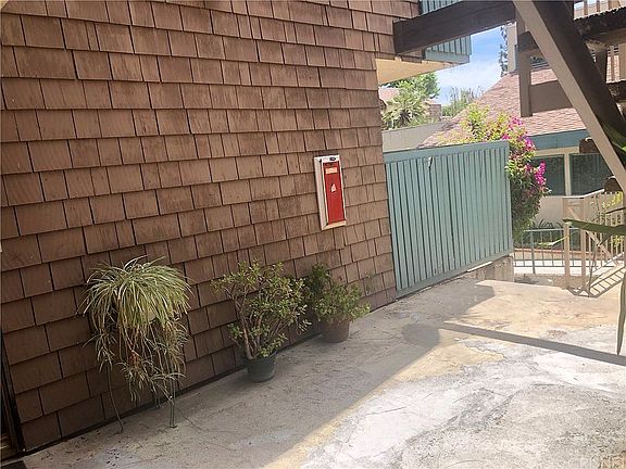 5th image of 5700 Etiwanda Ave Unit 146