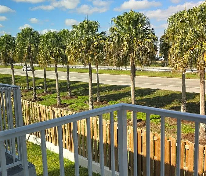 713 SE 13th Street Cir — Photo 14