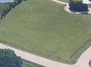 2800 Pepper Creek Bridge Pkwy, Valparaiso, IN 46385