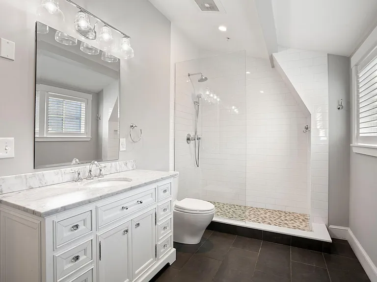 Primary suite bathroom, 3rd floor