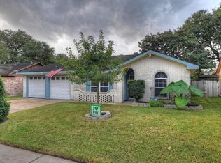 6027 Golden Forest Dr, Houston, TX 77092