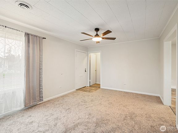 4th image of 302 23rd Avenue