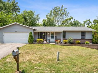 2828 Shelly Dr, High Ridge, MO 63049