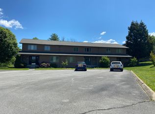 672 Fox Meadow Rd, Elizabethton, TN 37643