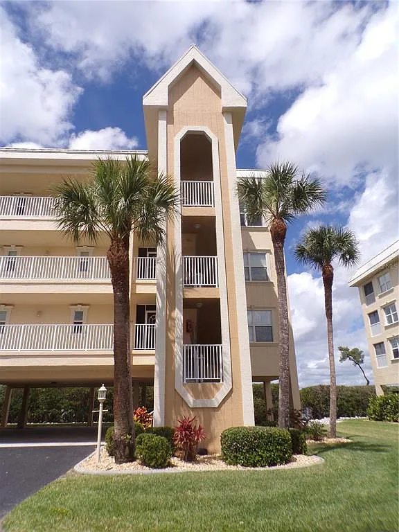 2 bed, 2.0 bath, 1530 sqft, $2,075 — Photo 1