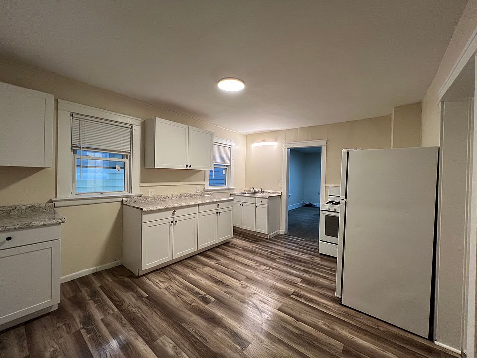 1st image of 1345 Lynn St #2