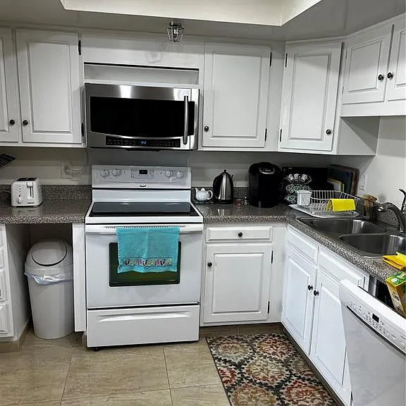 1102 Ben Franklin Dr #514 — Photo 7