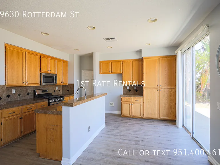 19630 Rotterdam St — Photo 6