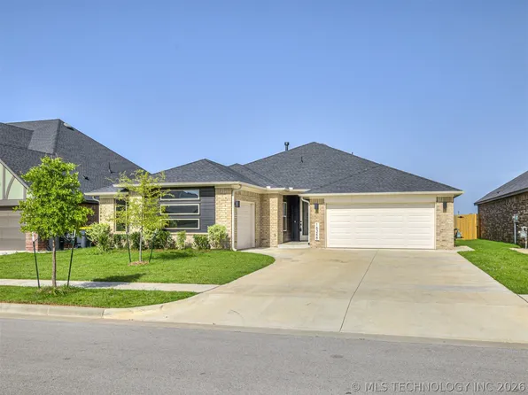 16248 S 89th East Ave, Bixby, OK 74008