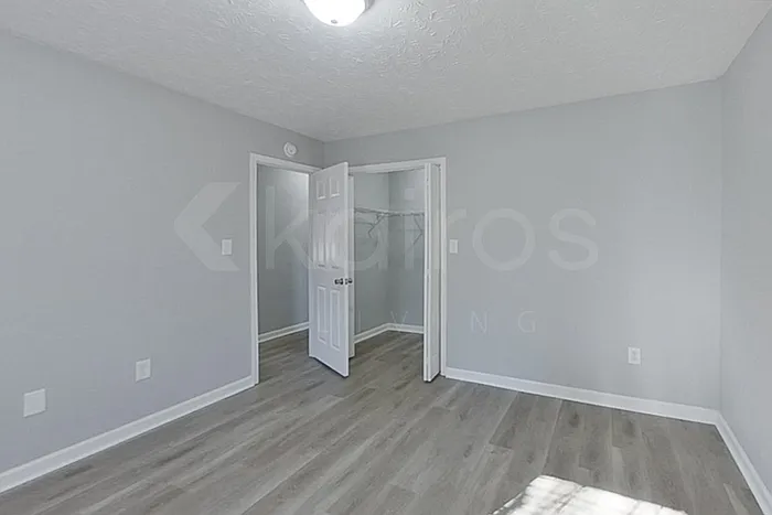 250 Deer Pkwy — Photo 13