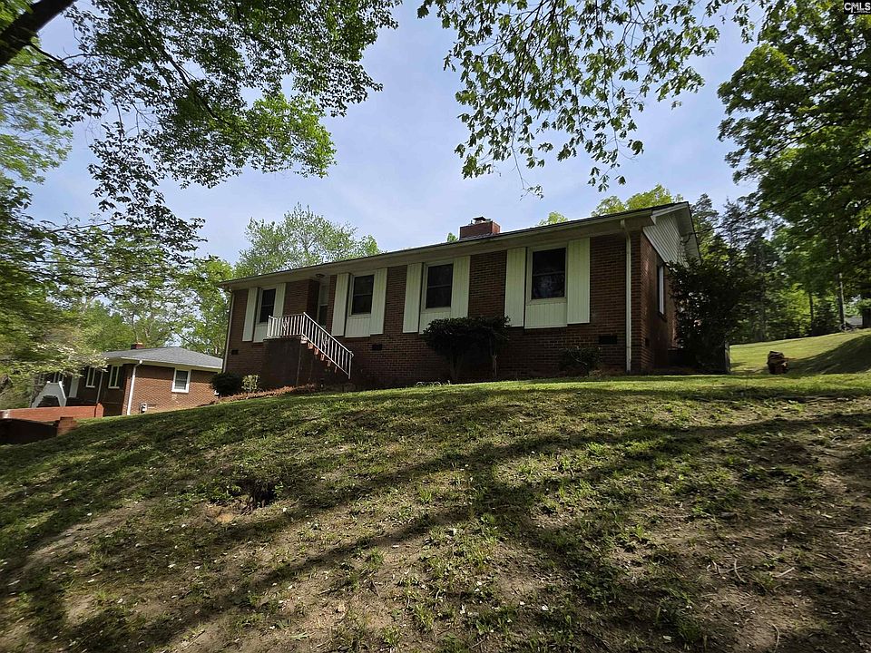 1st image of 110 Crestwood Dr