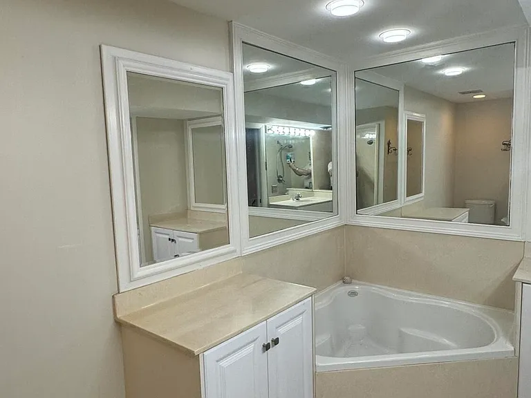 2704 Cardinal Dr — Photo 16