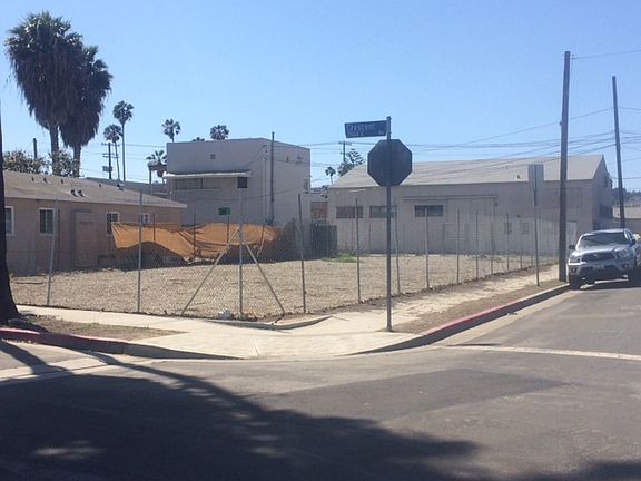 2nd image of 2001 S Crescent Ave