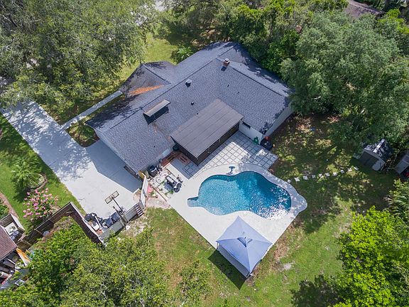 2nd image of 1340 Boyer St
