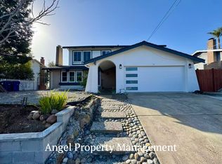 5804 Shadow Ridge Dr, Castro Valley, CA 94552