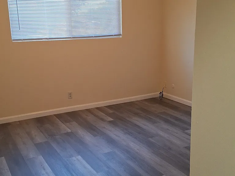 6931 N El Dorado St #6931 — Photo 3