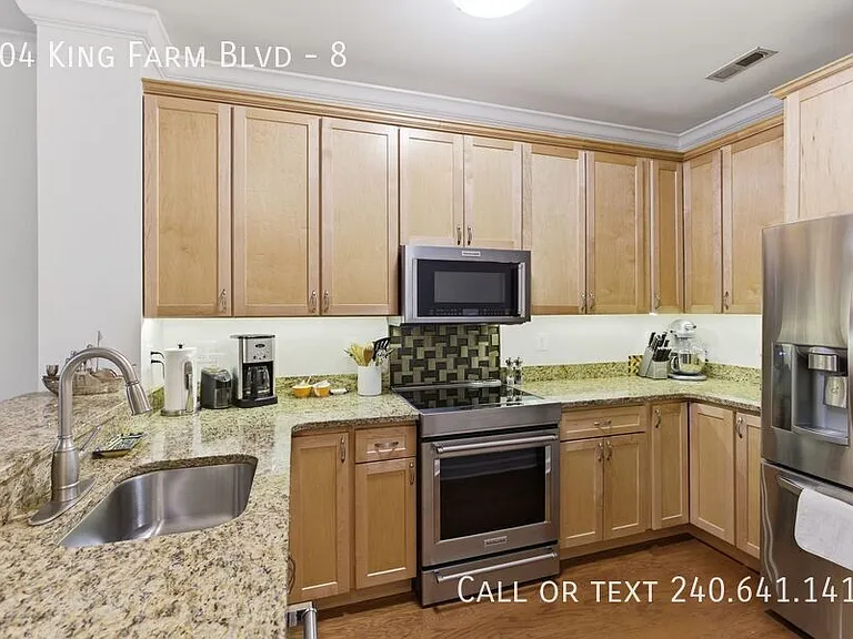 404 King Farm Blvd #8 — Photo 7