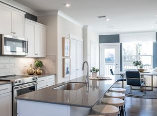 4010 Capital Ridge Ct, Charlotte, NC 28205