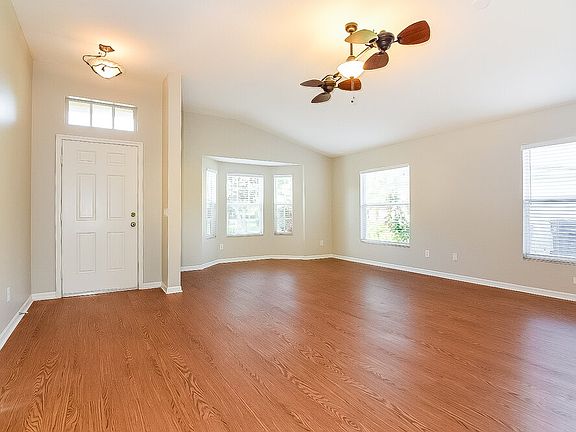 2nd image of 601 Straw Lake Dr