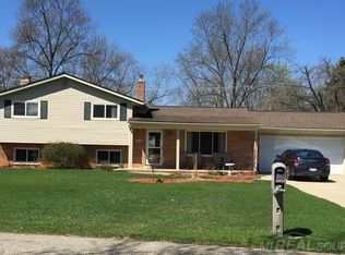 53551 Bruce Hill Rd, Shelby Township, MI 48316