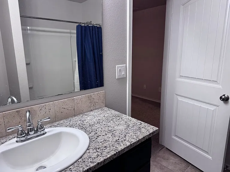 6817 Baron Dr — Photo 6