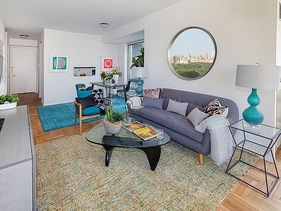 4th image of 301 W 57th St APT 10A