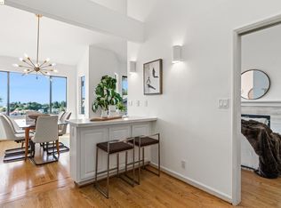 7 Windward Hl, Oakland, CA