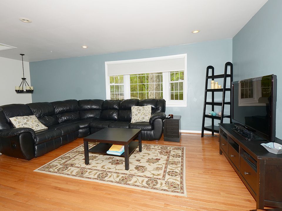 1st image of 1272 Cosgrove Dr