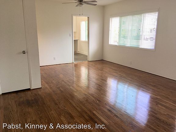 5th image of 3134 E 2nd St APT 1