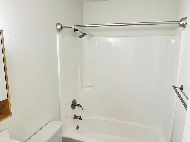 176 Monahan Dr NE #D — Photo 16