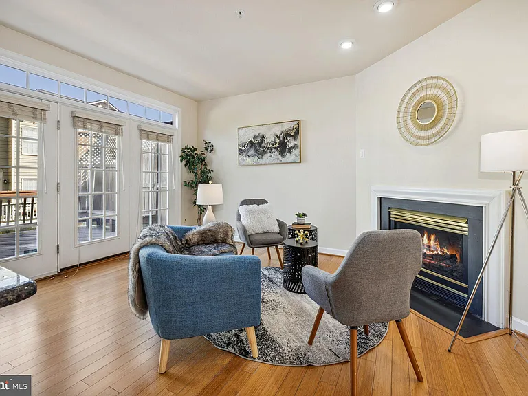 1813 Dawson St — Photo 7