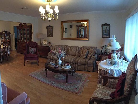 5th image of 22 Northumberland Dr