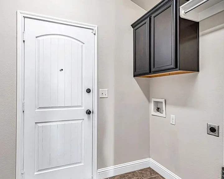 423 O'Rourke St — Photo 36
