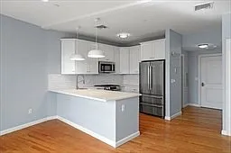172 Kimball Ave #2B — Photo 5