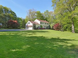 17 Witherell Dr, Greenwich, CT 06831