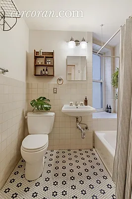 Sold by Corcoran | media 6