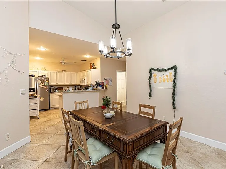 2120 Cay Lagoon Dr #222 — Photo 8