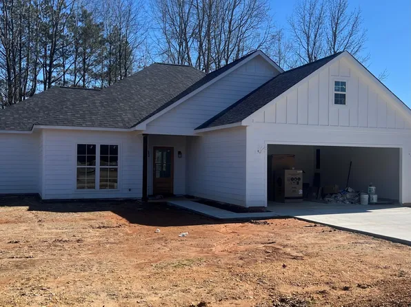 12 Shirley Cir, Mantachie, MS 38855