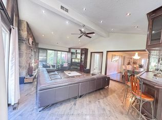 3812 Garner Rd, Niagara Falls, ON L2H 0S3
