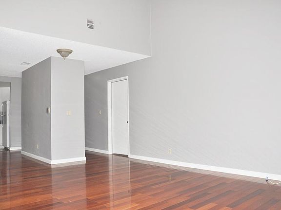 5th image of 34173 Audrey Ct