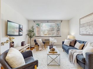 26 Carey Ave APT 4, Watertown, MA 02472