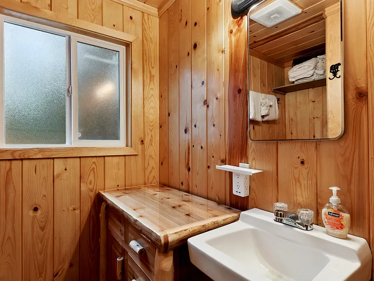 6315 Flicker Ave — Photo 17