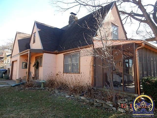 1st image of 1819 NW Grove Ave
