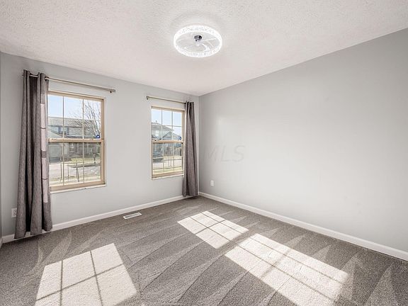 5th image of 4252 Shady Meadows Dr
