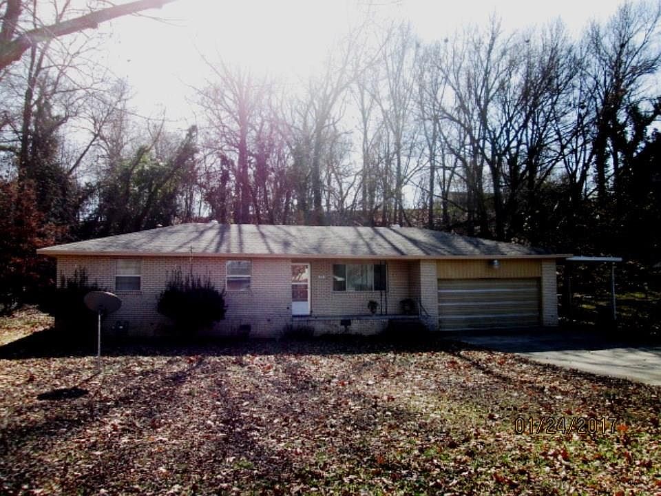 1st image of 714 W University St