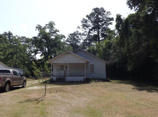 1102 Belleville Ave, Brewton, AL 36426