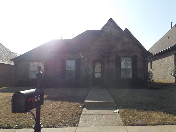 2nd image of 9267 Pinkerton Ln