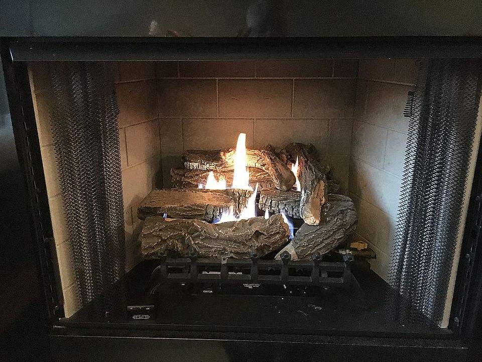 2nd image of 4 Cherokee Blvd #221